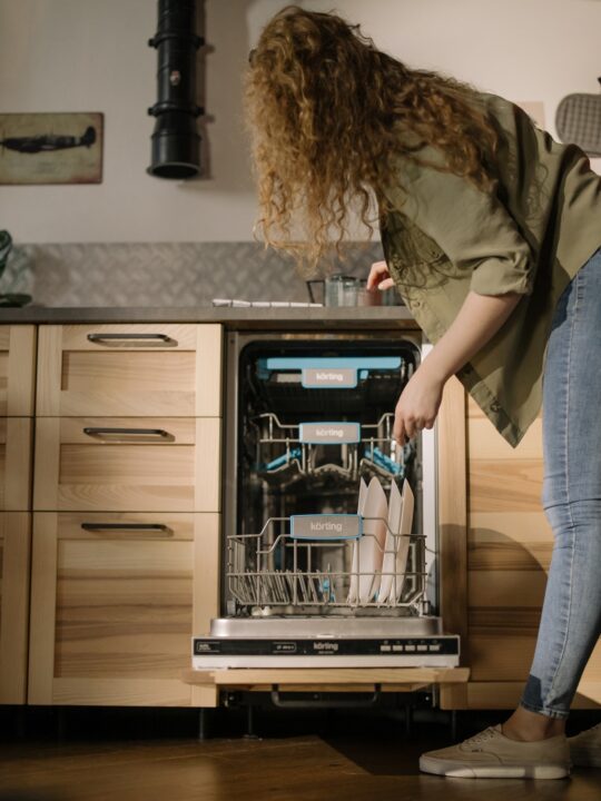 Extending-the-Life-of-Your-Dishwasher