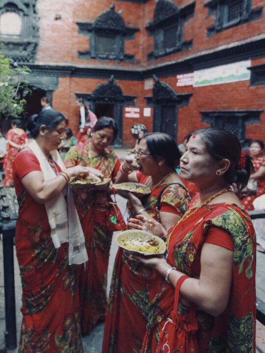 nepal-traditional-clothing