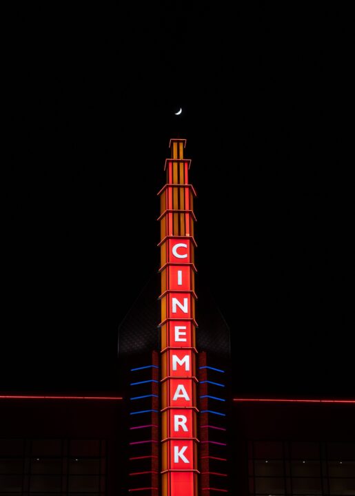Does-Cinemark-Hire-at-15?