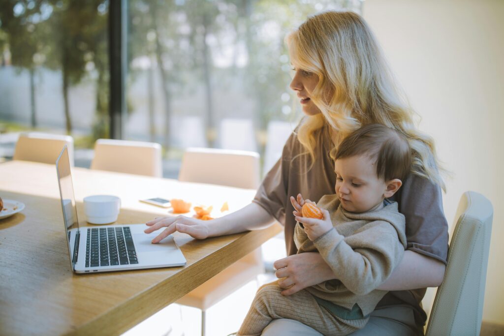 Online-Jobs-for-housewives