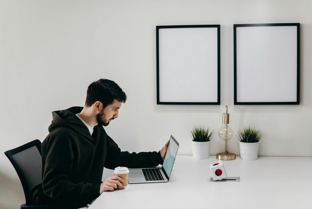 Picture of a man using chatgpt